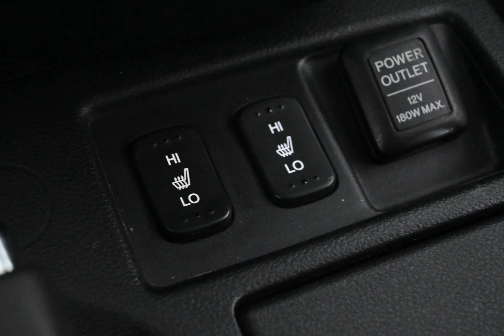 Car Image - 3PGJojqnDzNG7ZZxbNtWA1