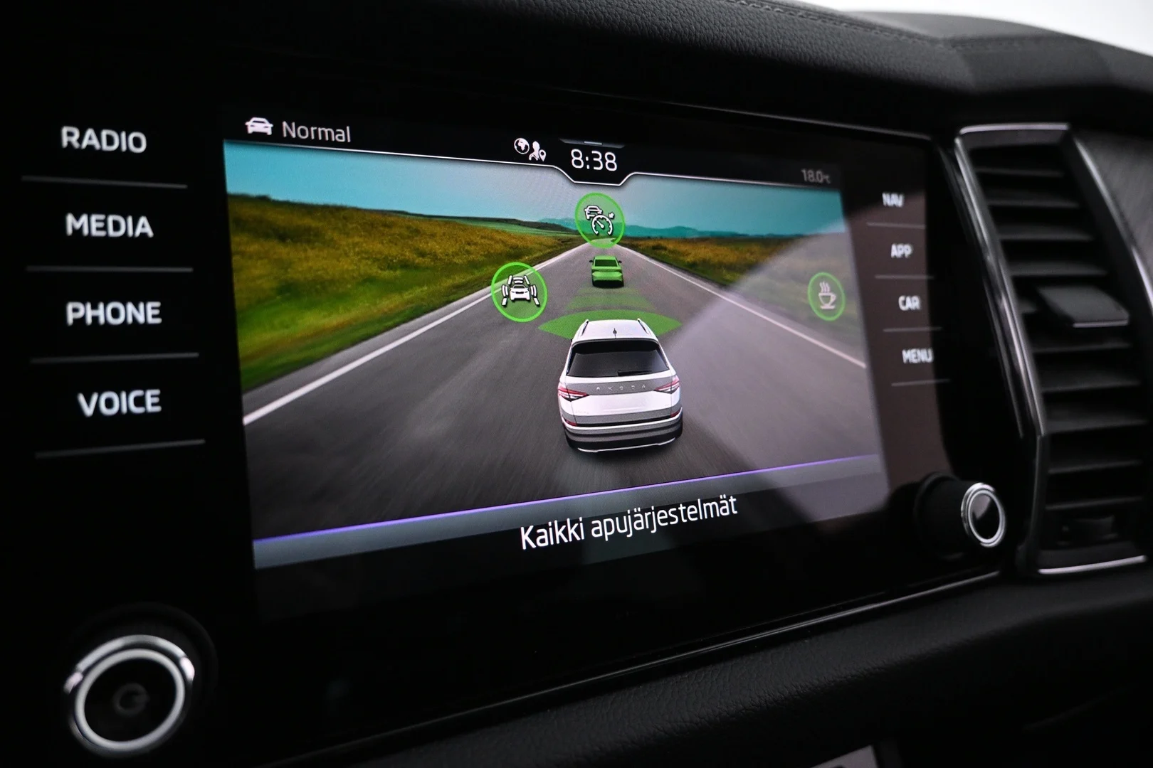 Car Image - 6RF4fCEvkqcFk2j6rrs0E1