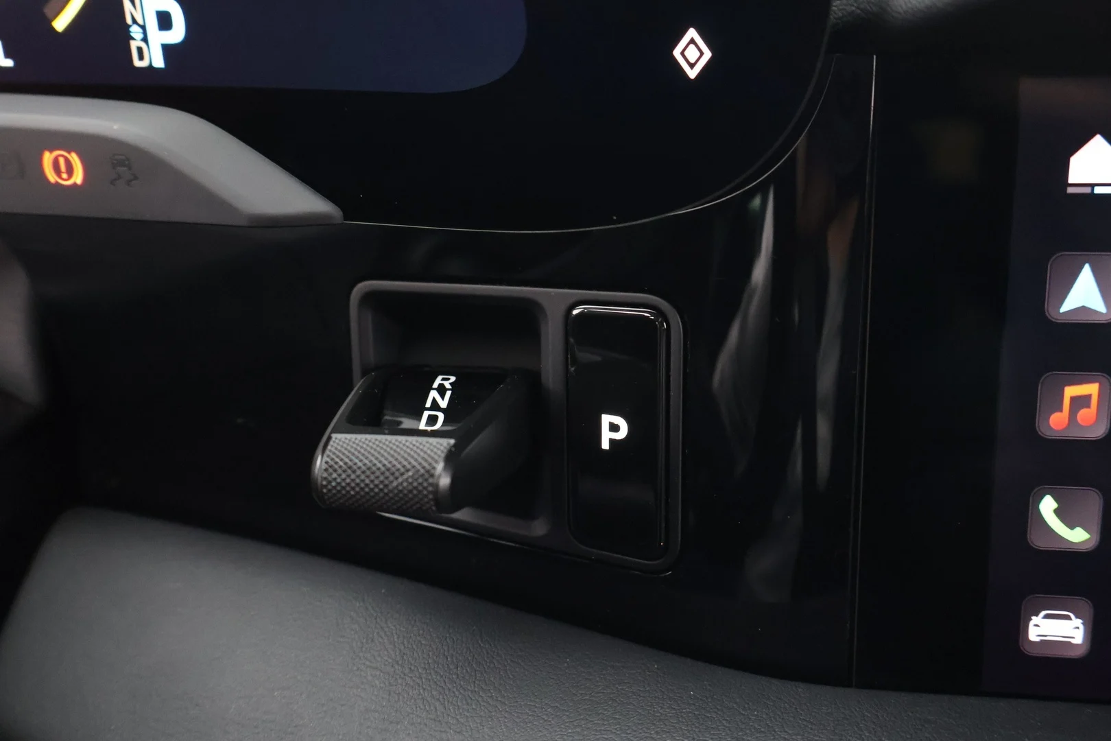 Car Image - 63KoFnNaVCe8h8afqvL9fp