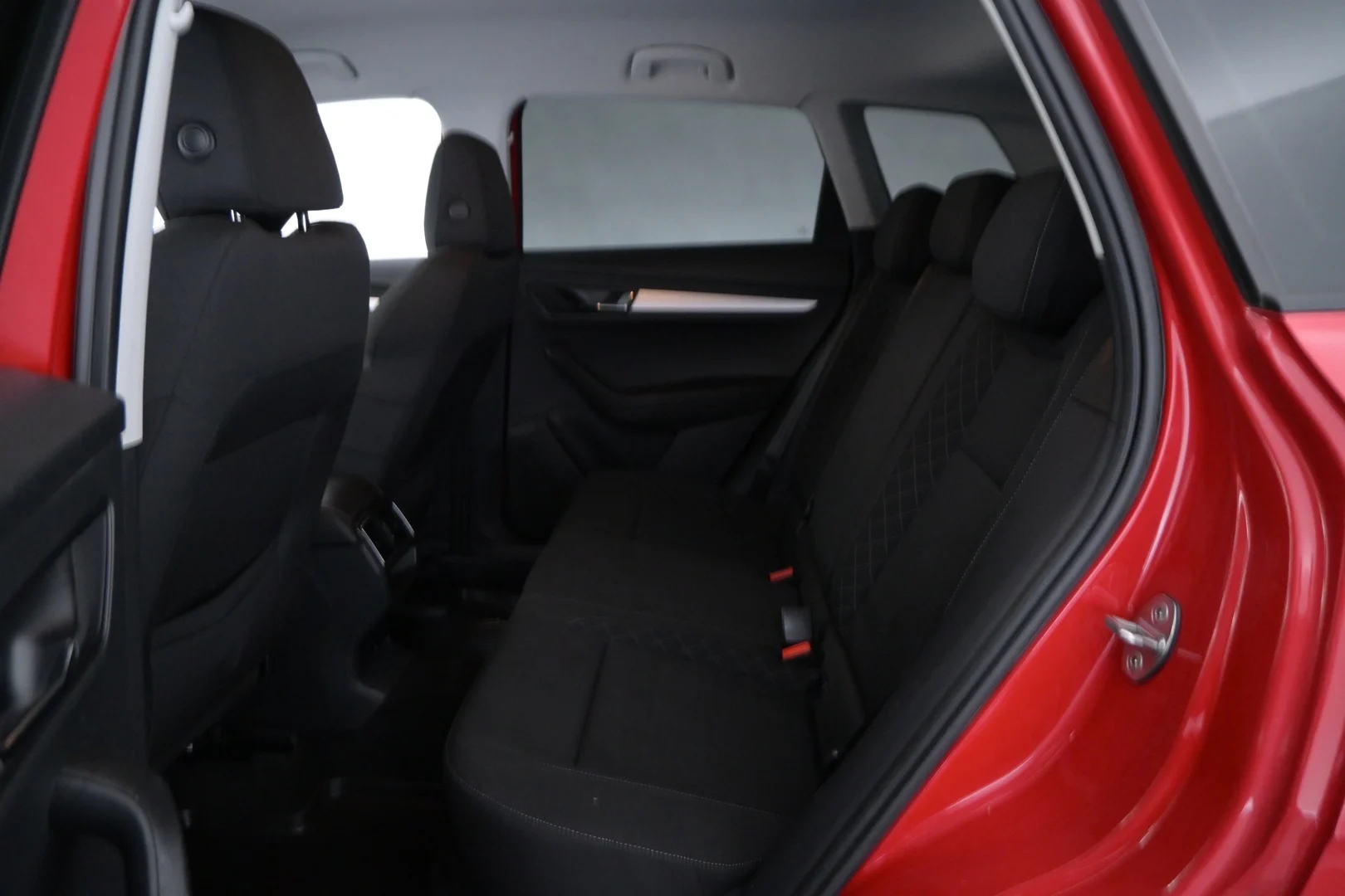 Car Image - 2qalZVL2Mkn3Q2xyREPto1