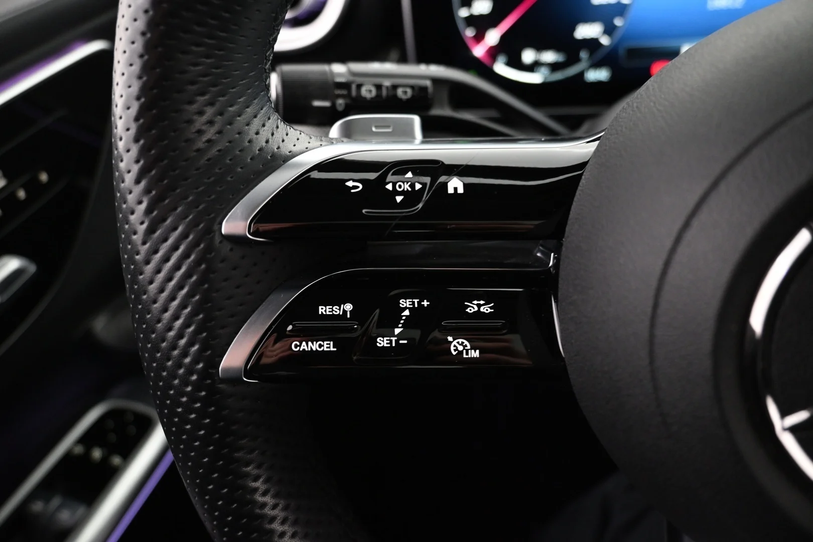 Car Image - 7ukAxc1Np4TMdup4R8a7eT