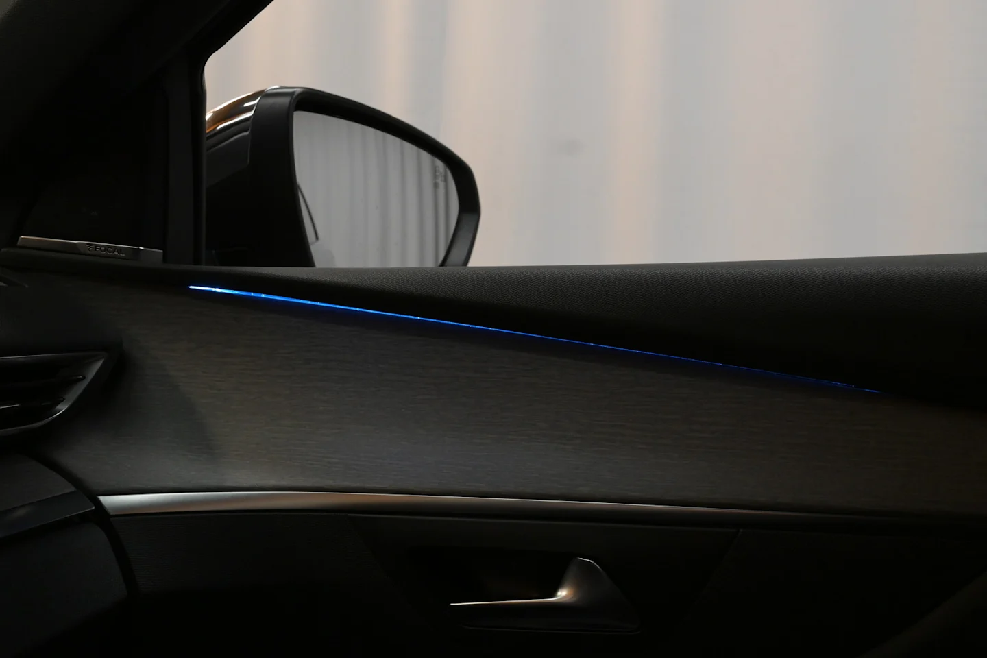 Car Image - 6OzM9BaLn2ZFmYSNowJ2ct