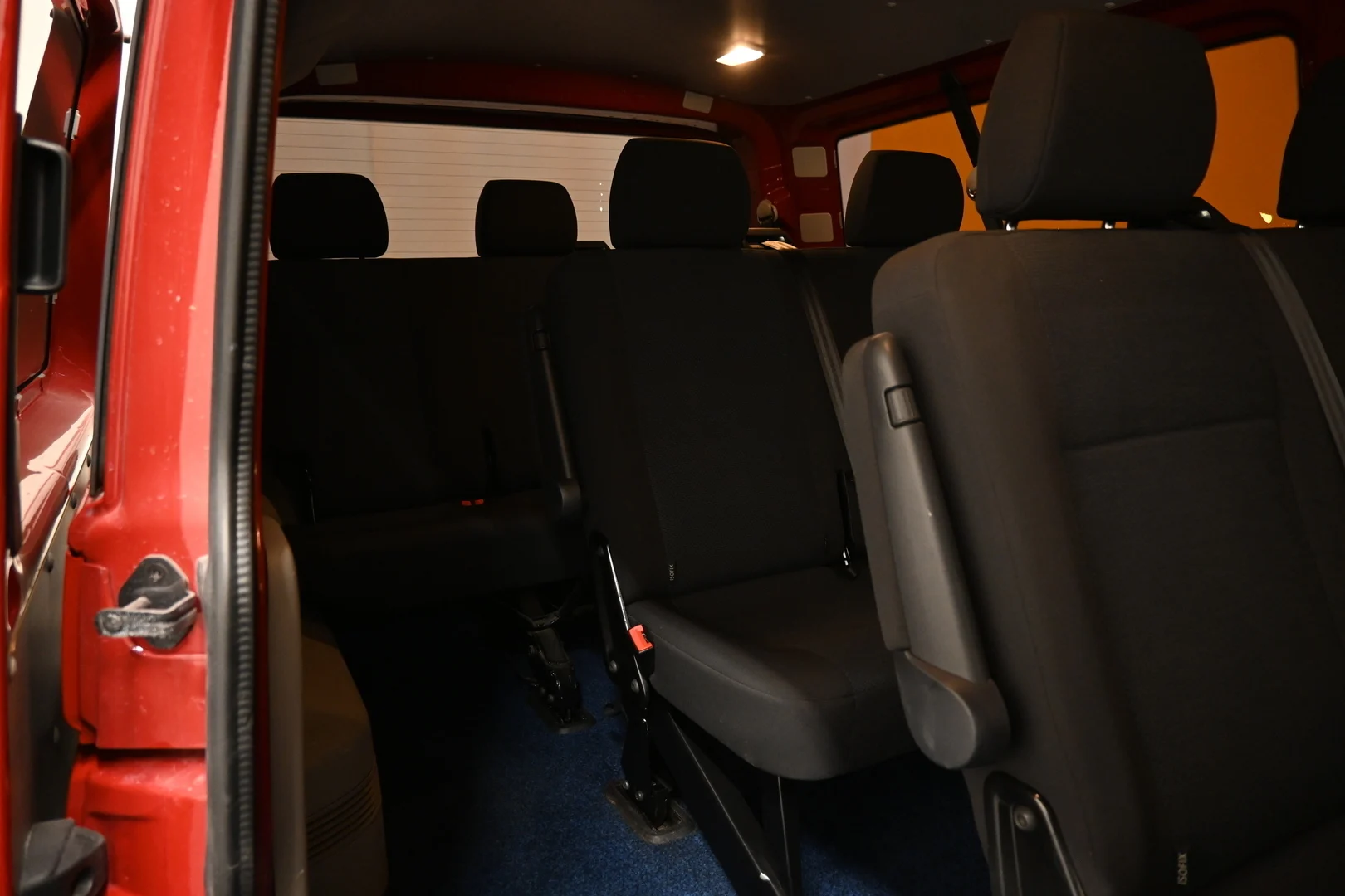 Car Image - 5eIsLSC4l4hdGIUtkmS1dL