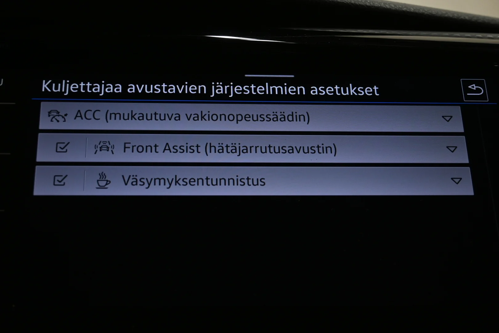 Car Image - 6BdEKMTJk3OC7sIql0g9St
