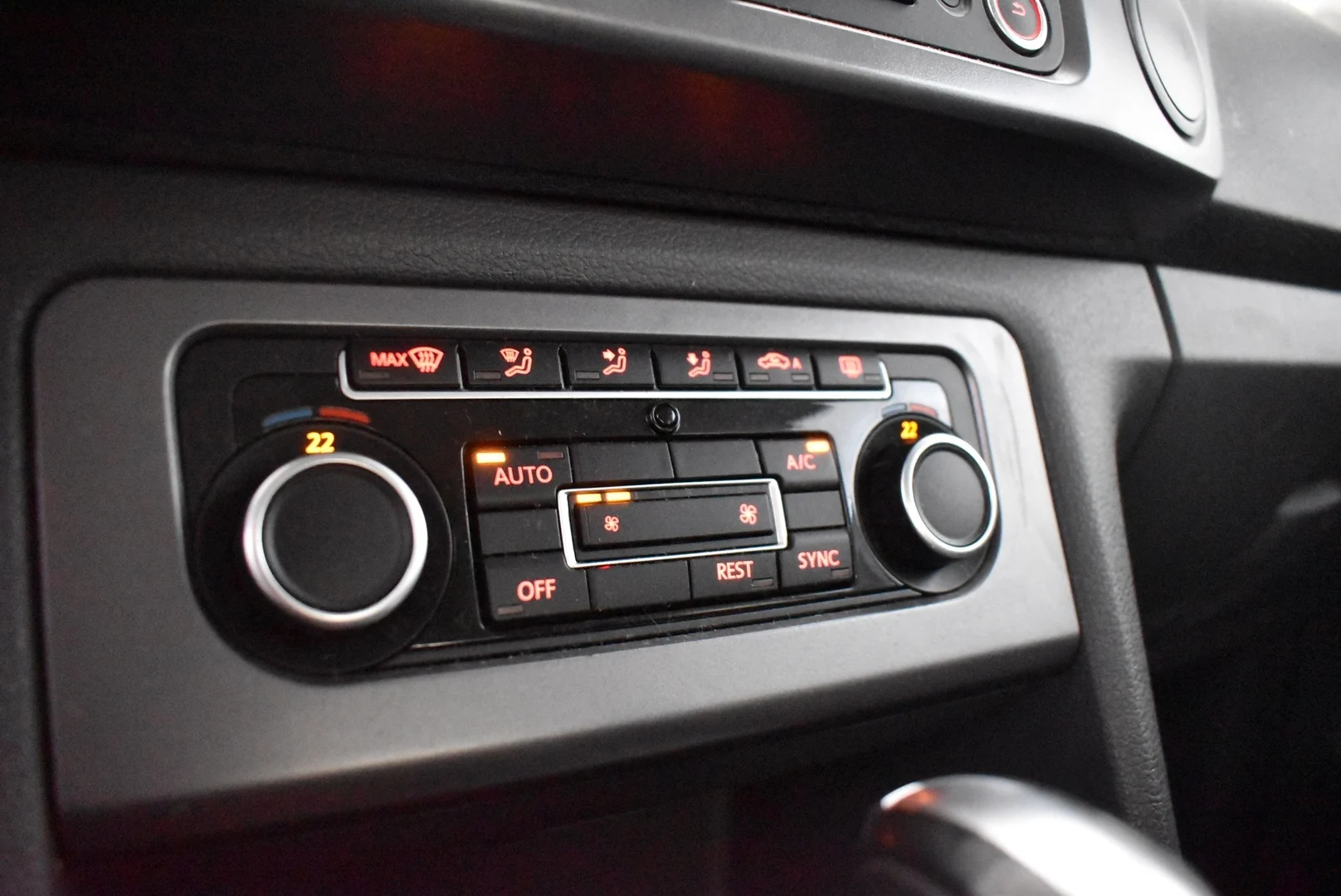 Car Image - 6QToImccpiL7ewhNyuqFxJ