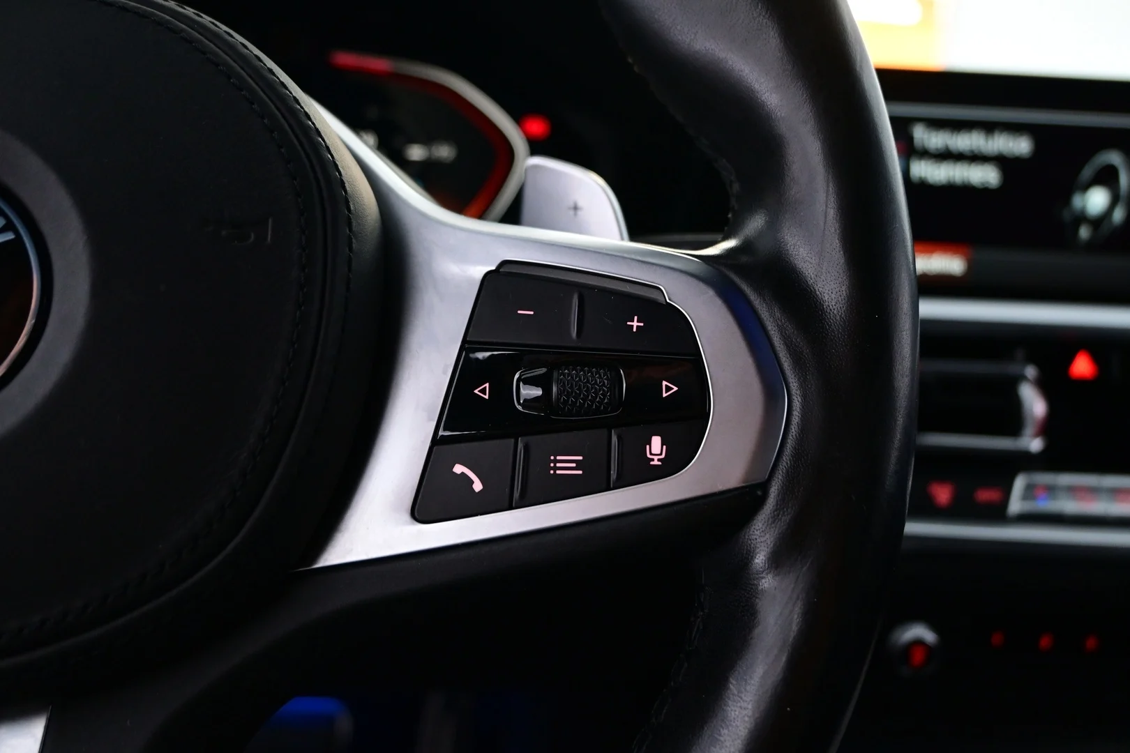 Car Image - 170B4ryeYMUM1KoNl5uMX6