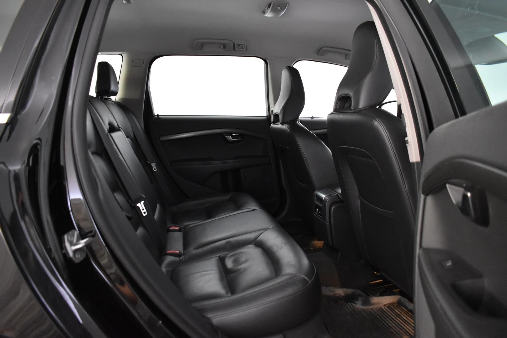 Car Image - 3bDXq0dlSk3Kzs9GpvJZn9