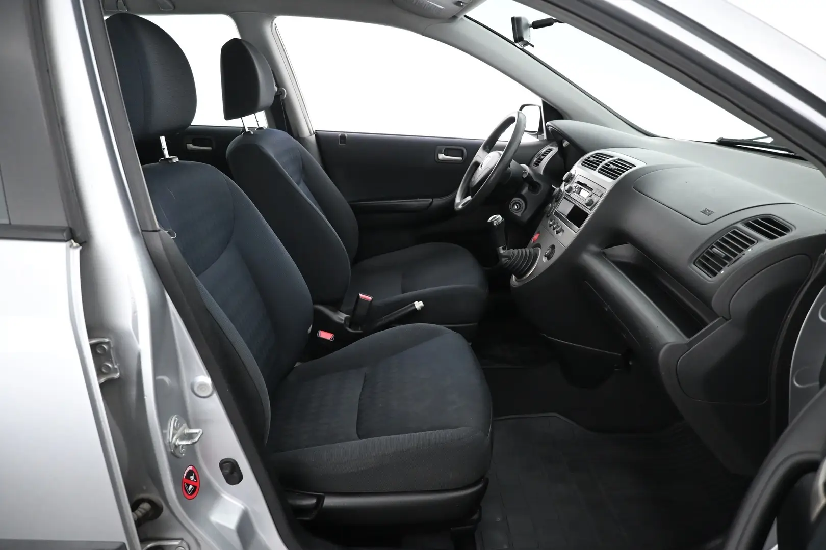 Car Image - 4pfNyX3dTTF3t1UAb7V4rS