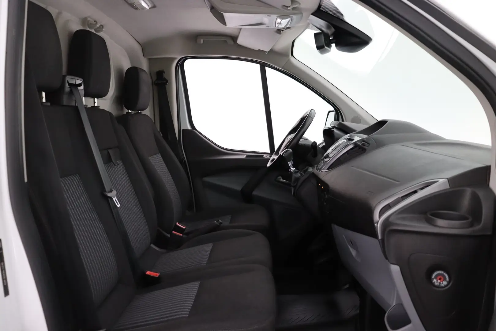 Car Image - 6NxY5SoUqWu5SU4uJEQ2ns