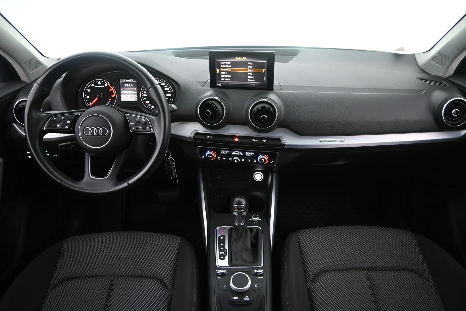 Car Image - XWwBGPBwsnWUfvbqR3xn0