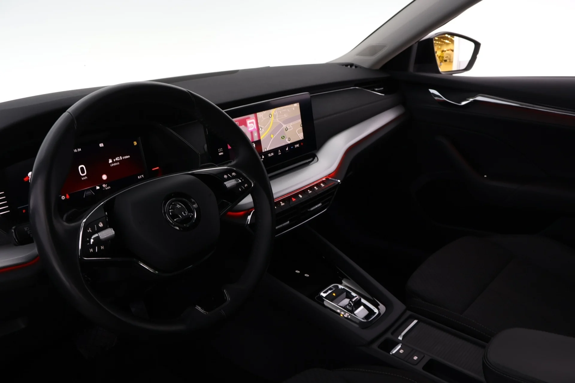 Car Image - 5puFAUe6ec9mWkunHMxYsG