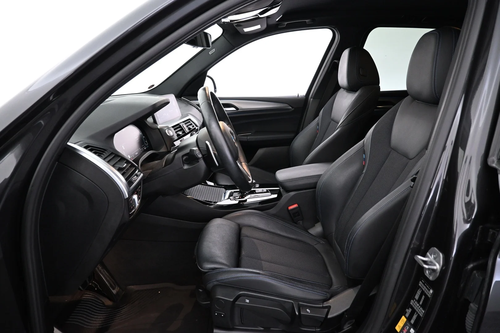 Car Image - 4RgP0SFSX1FliihQQ1VKzA