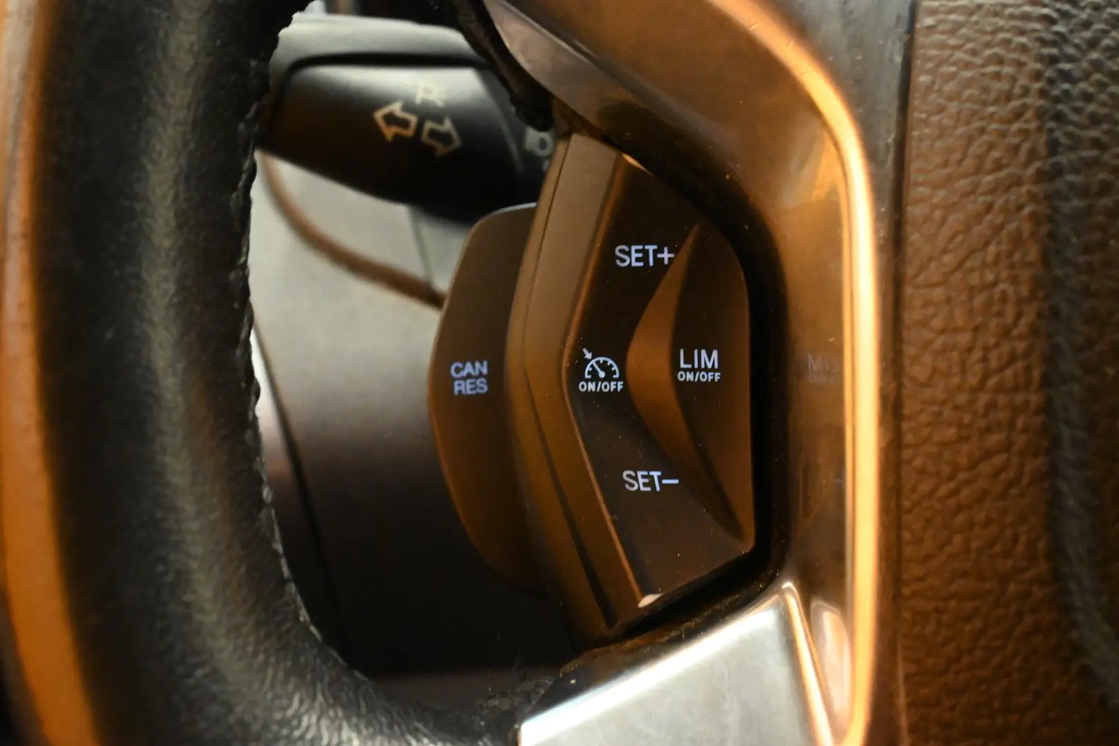 Car Image - 3qCfhIOGvQ7PjgnrRtT457