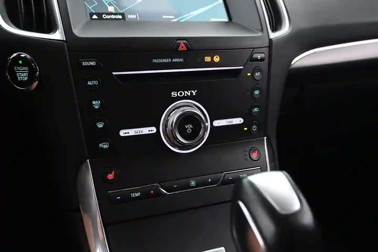 Car Image - 52WMCLqIN4kXcvWndATeis