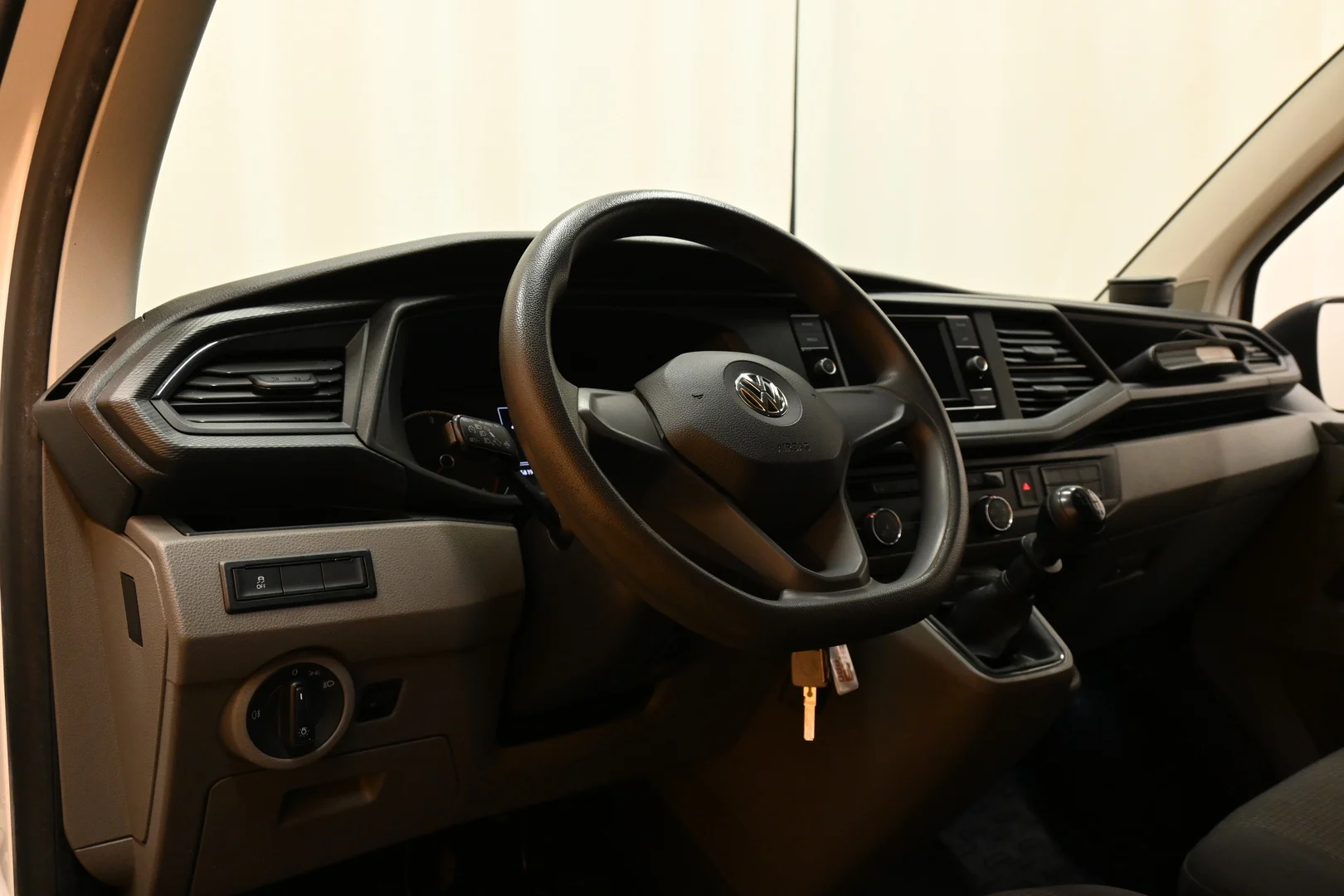 Car Image - 42jgBIp54O1vcE7ljEusSk