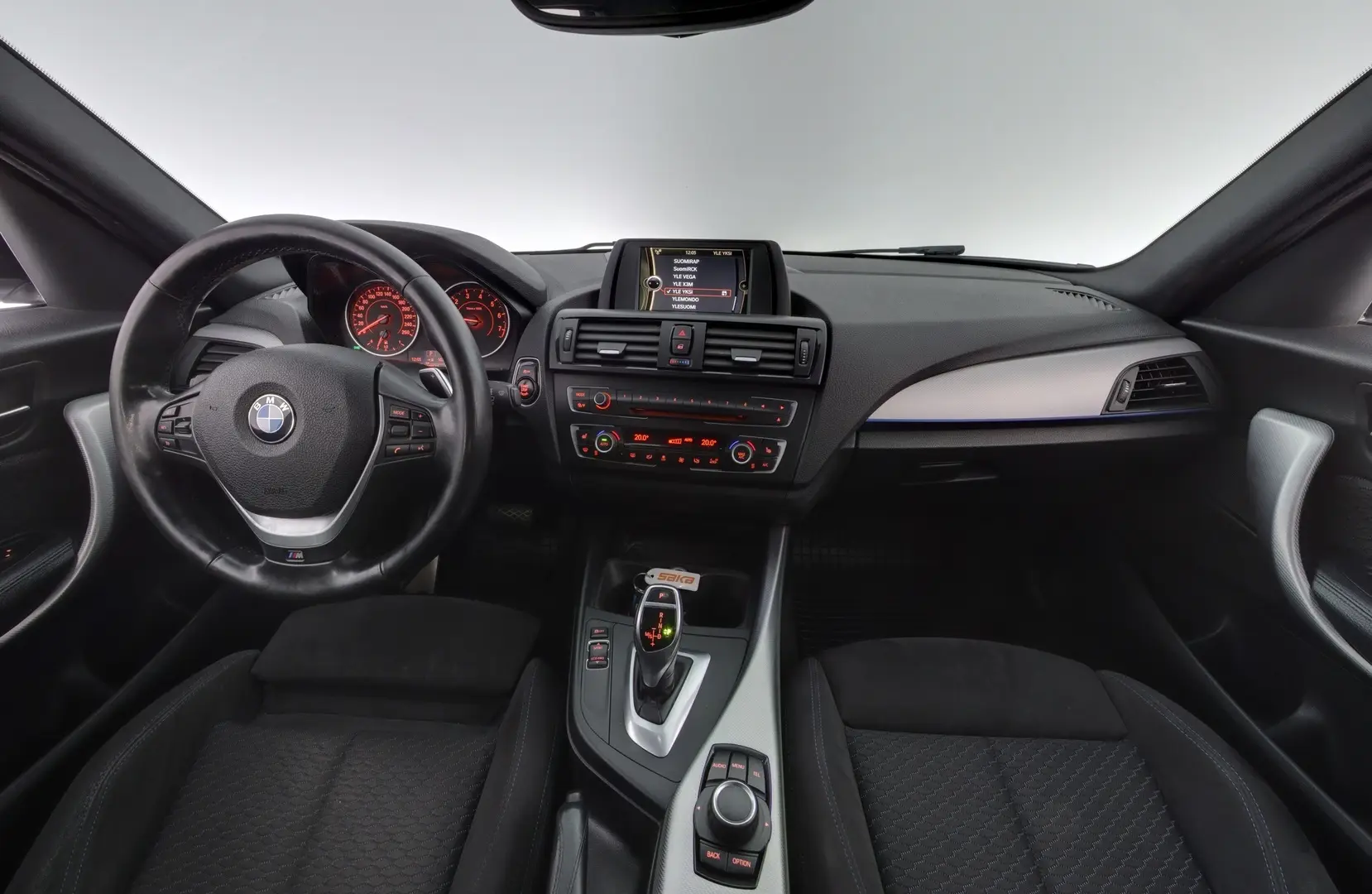 Car Image - 1RbrVDoHfyNc0fcnIEo95v