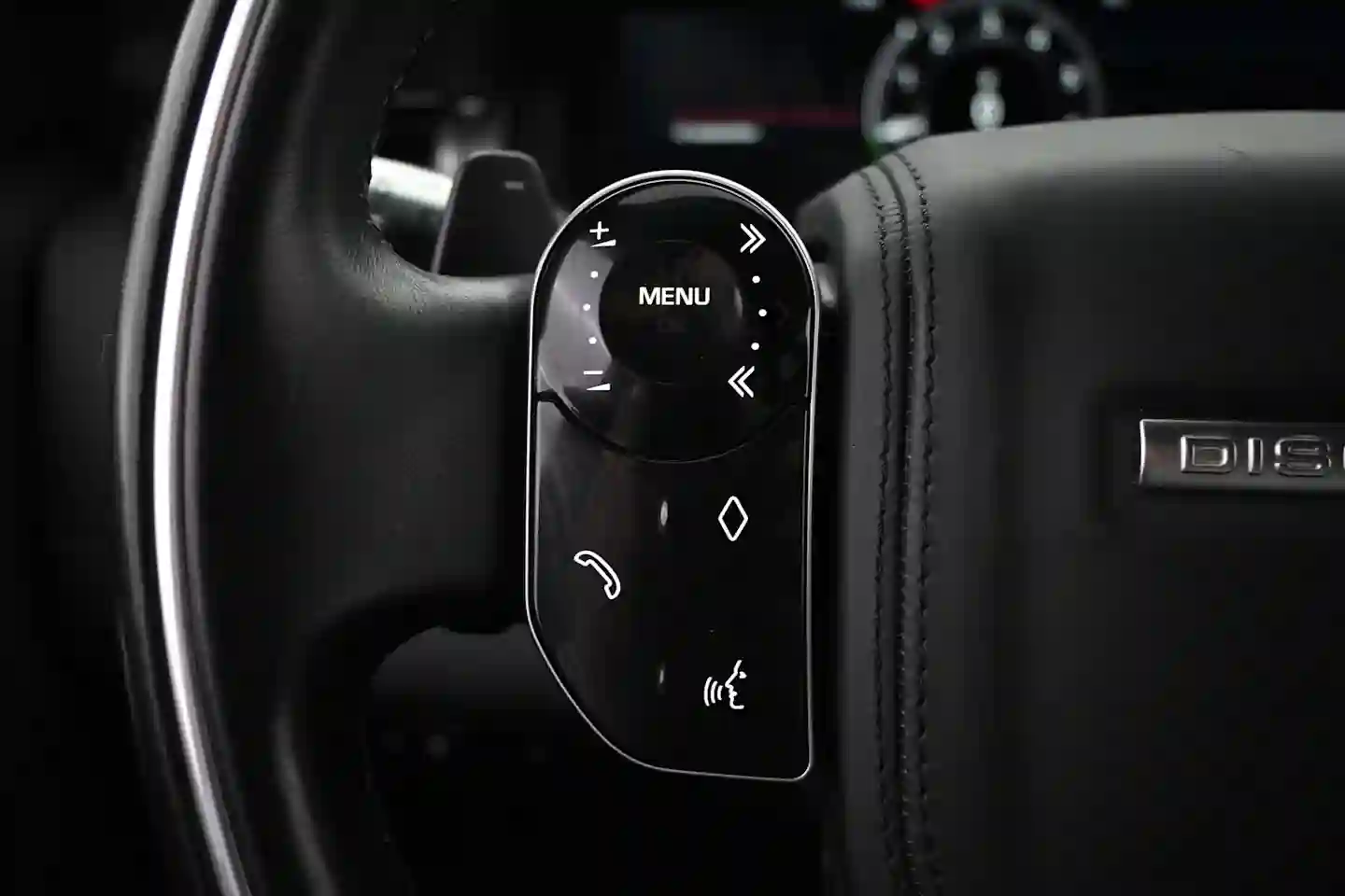 Car Image - 1HHY7jb22lndT181N4YQOY
