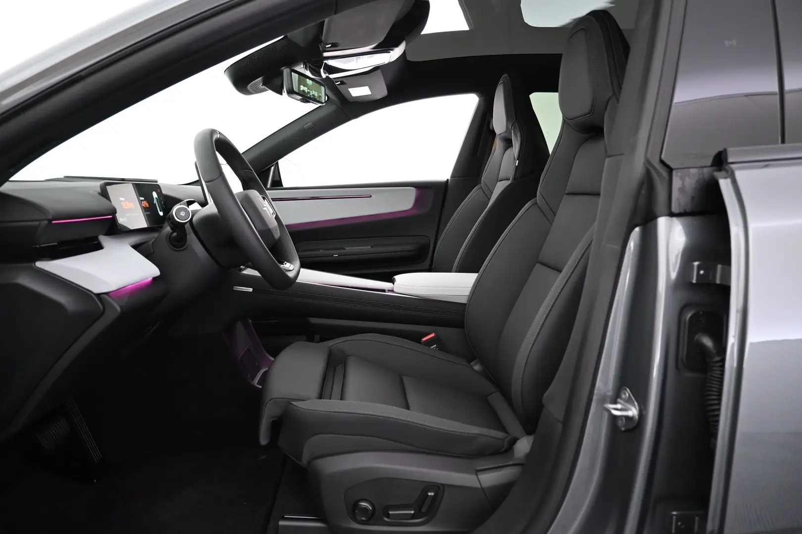 Car Image - 6BTLXUbNRVZf19OAmQOFbr