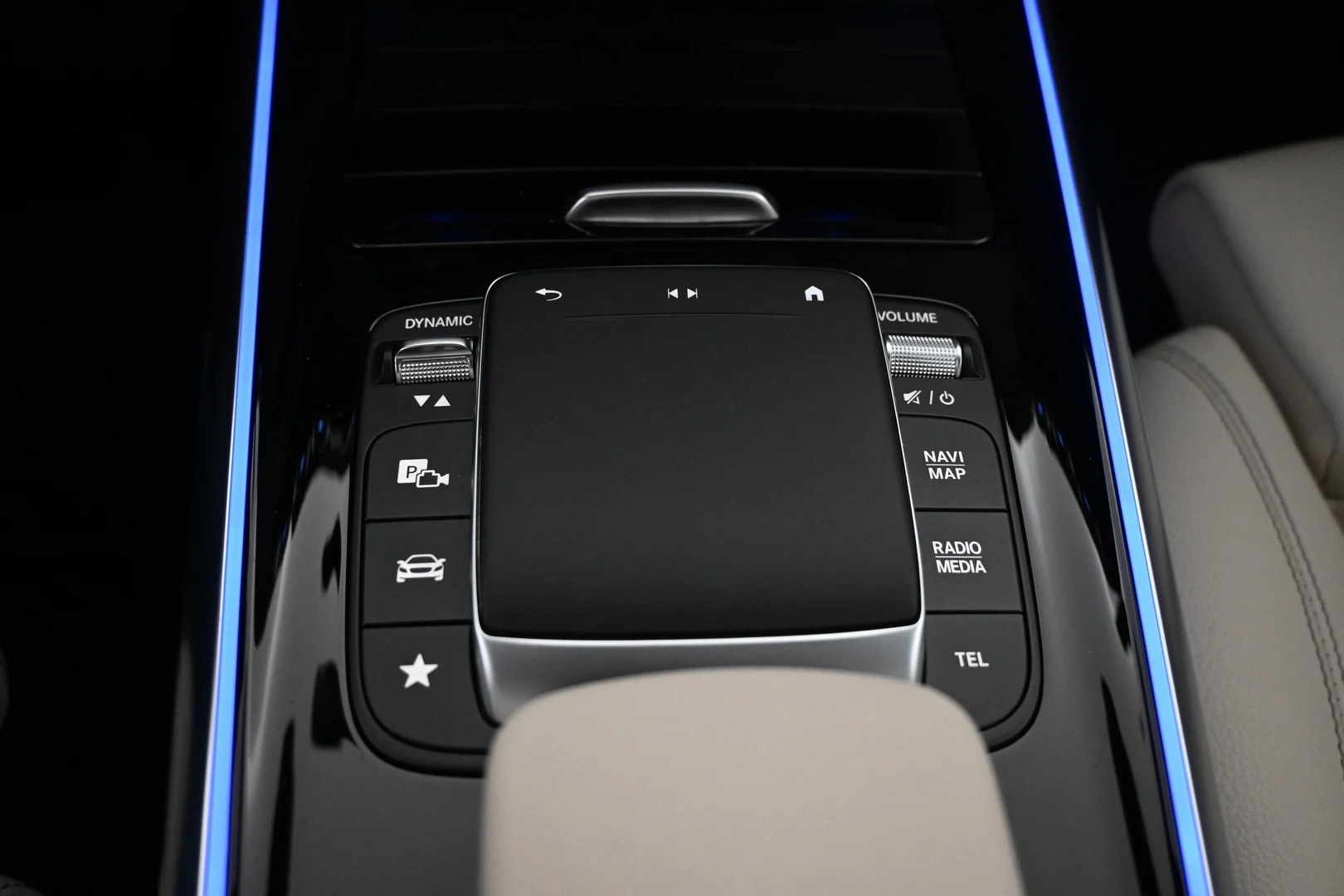 Car Image - 2YK1BP0zSJonwZSVpmXfMh