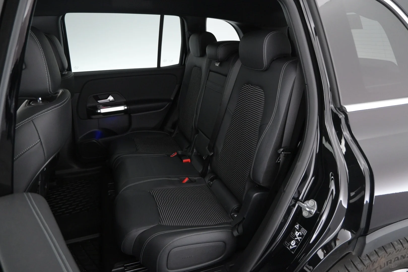 Car Image - 18CPAx3excHw56xBJOppj7