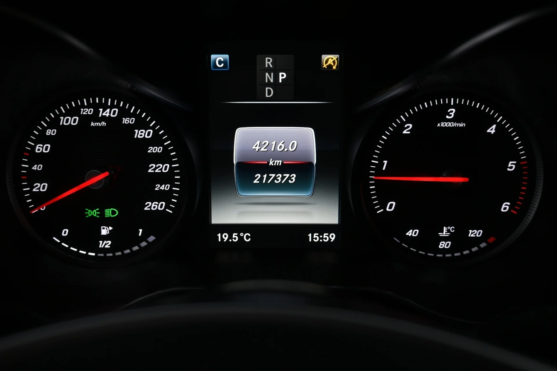 Car Image - 6AKNh8LRsMLrXE8aeXjVwQ