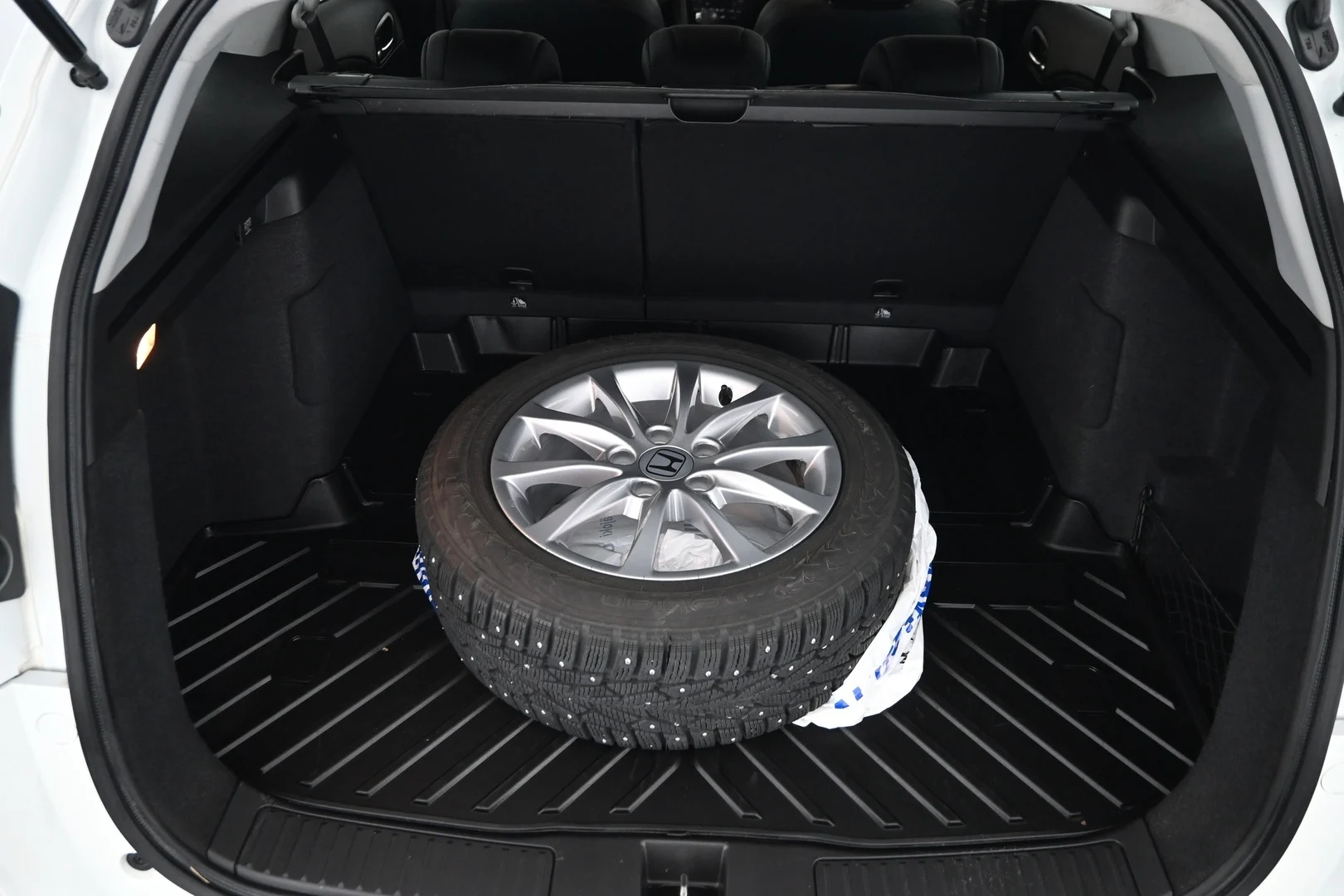 Car Image - Y0vYTWKz0cdwqBOgEzuF0