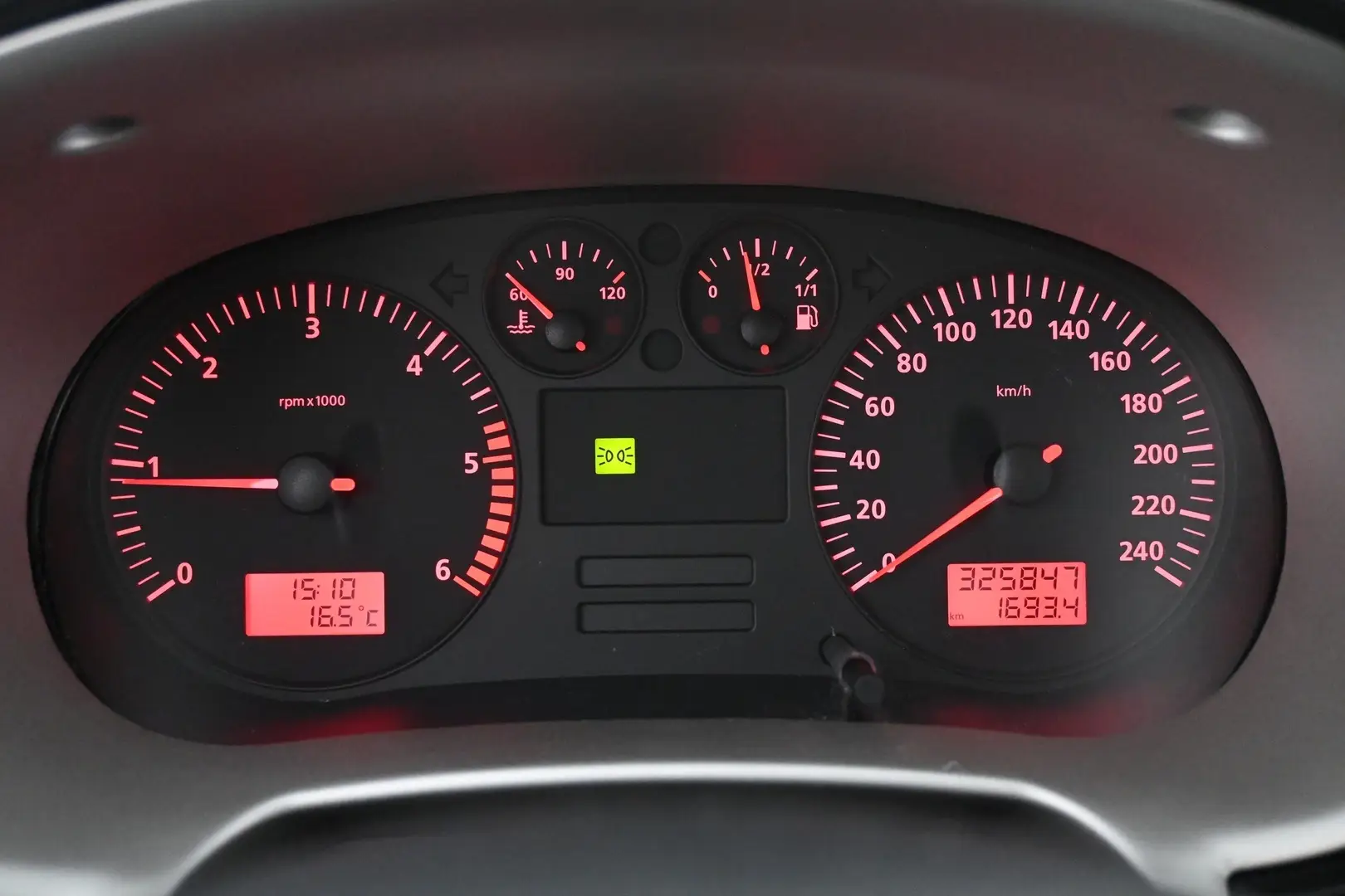 Car Image - 5ggEWI5lW3t7jYjBllg6fs
