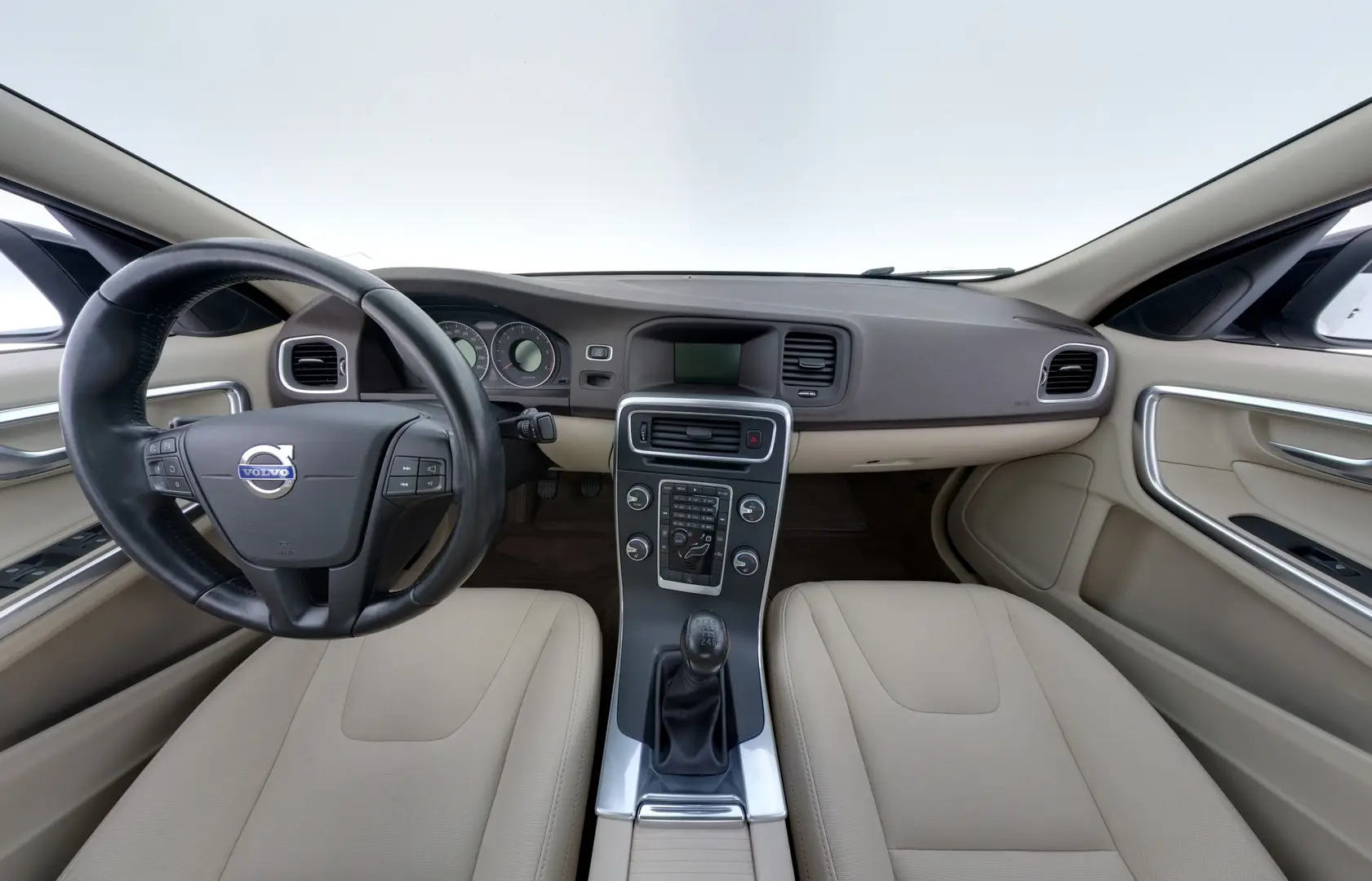 Car Image - 7gdoDuqGRWMU4jFxGaJ6KN