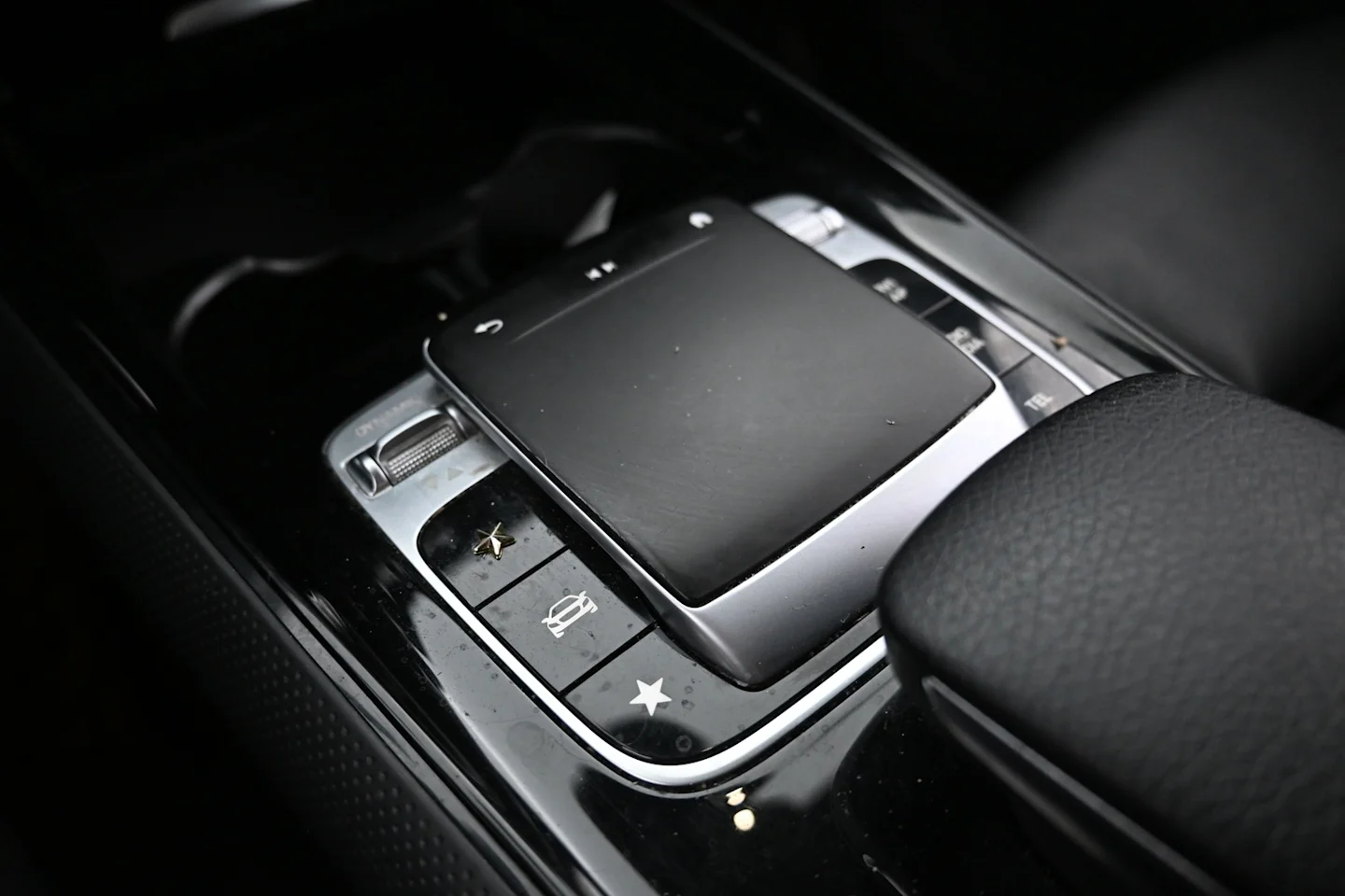 Car Image - 72SiMMMRnN2nx9rFxAZaEW