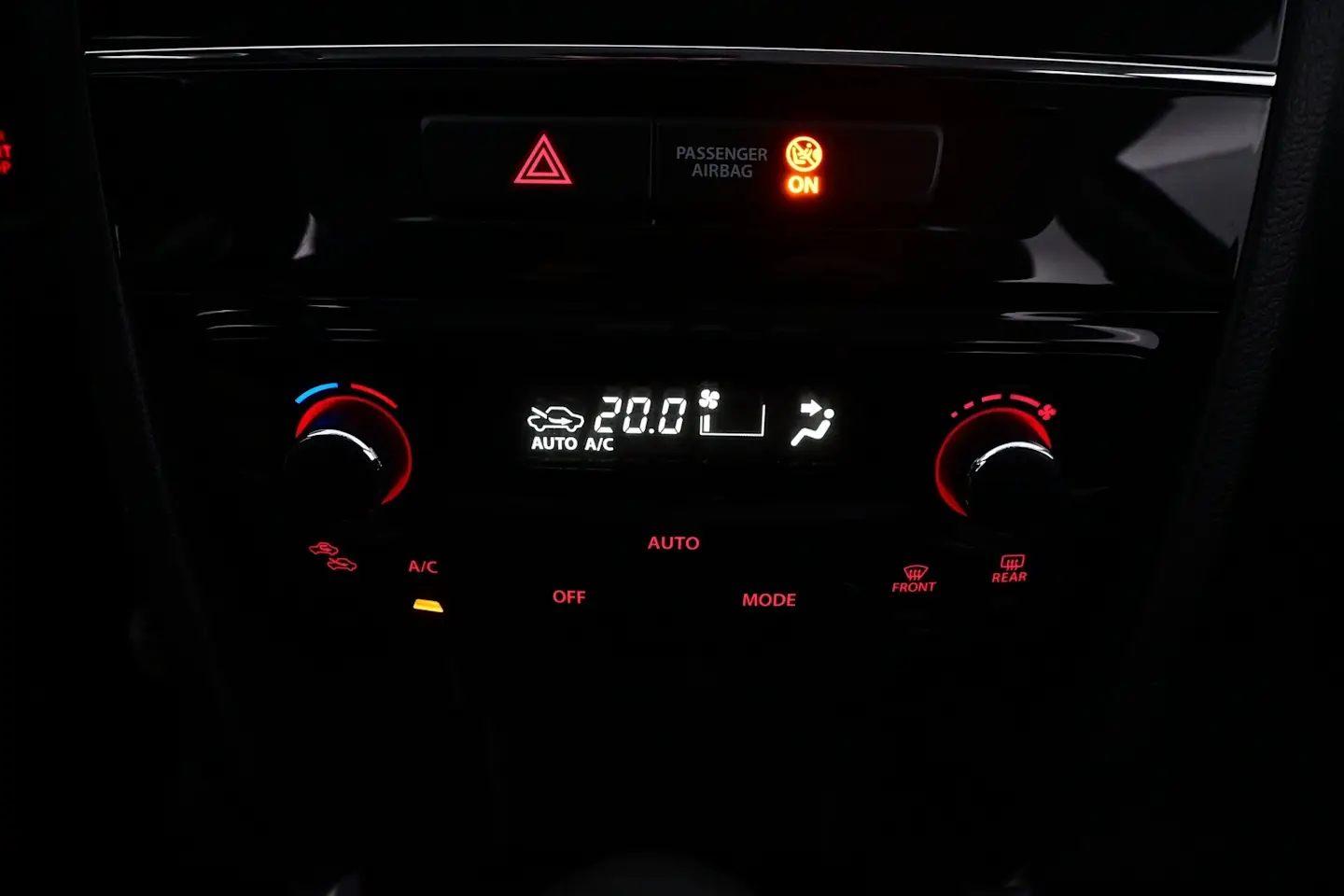Car Image - 4TB0QXMC8DNV7EF4xBS1gi