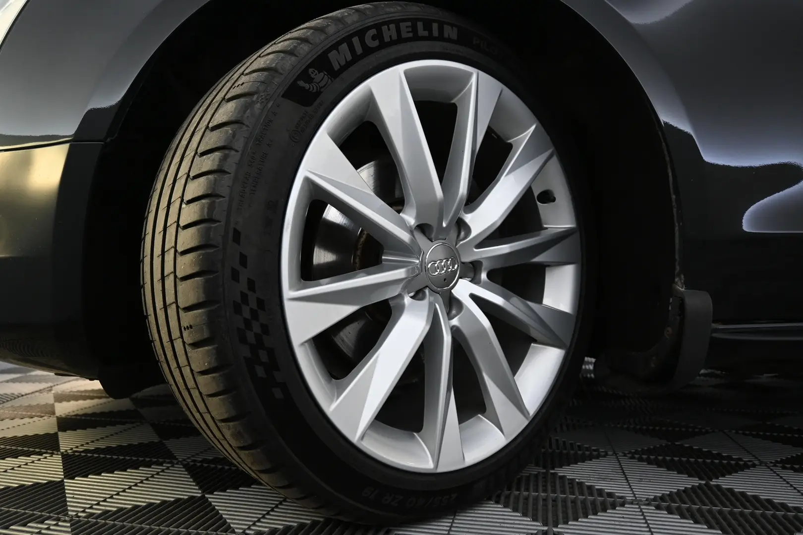 Car Image - 1utT6PNkyBtMgiAqNSrJUO