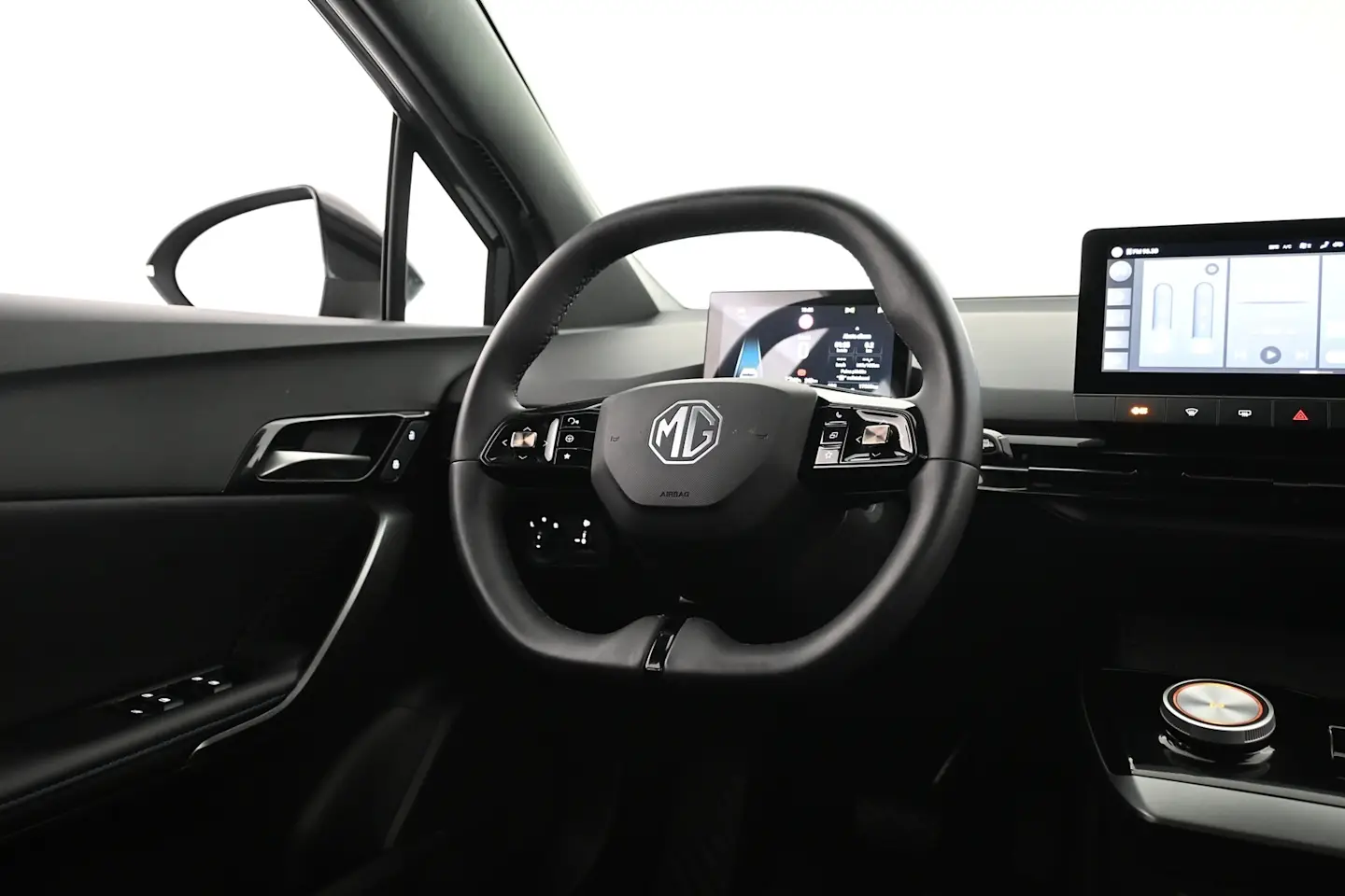 Car Image - 3IT0VAhZsZ7DZMXD5bxoEp