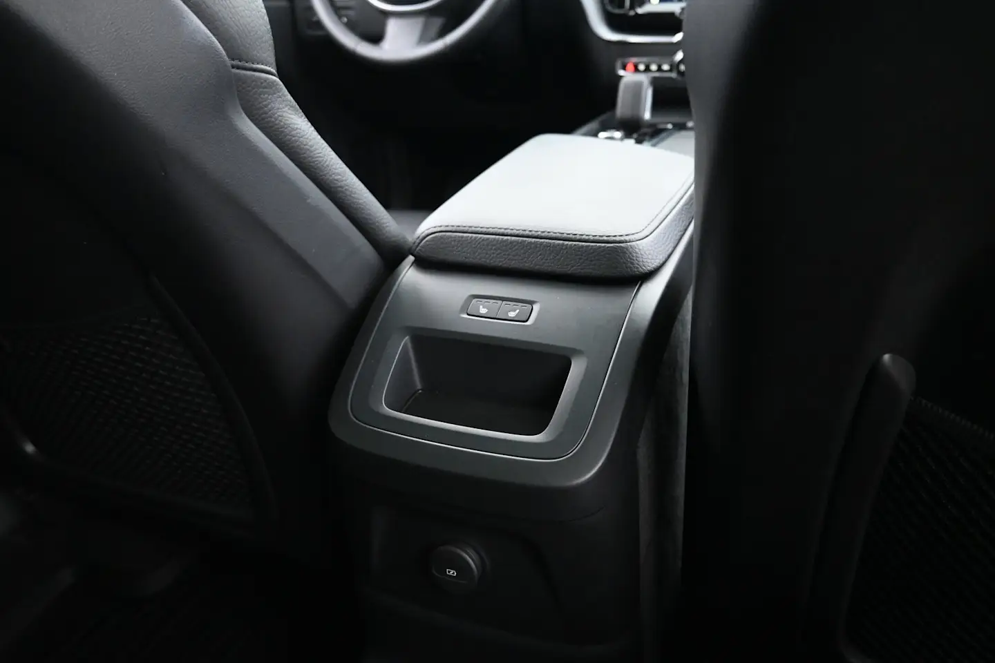 Car Image - 6WPo8wtjN9d2AjtzPdDnZd