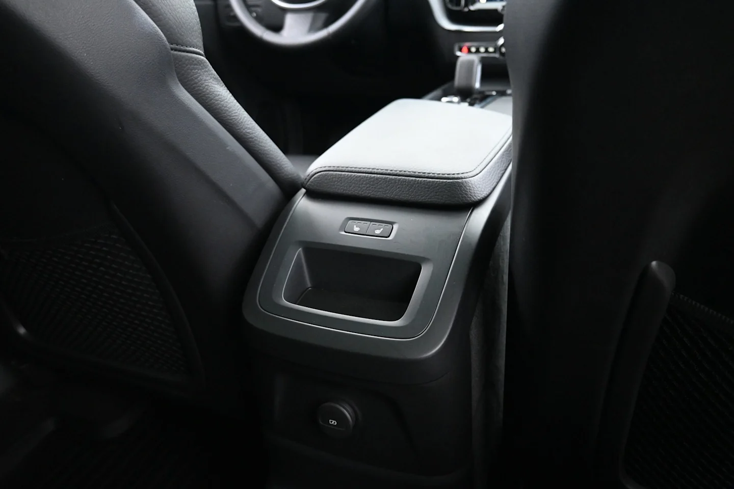 Car Image - 6WPo8wtjN9d2AjtzPdDnZd