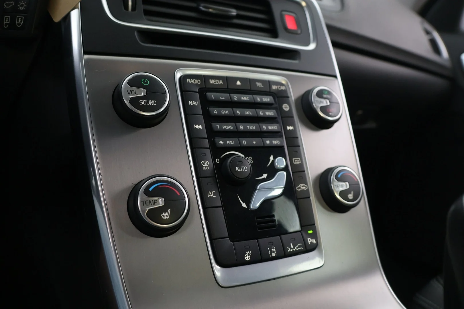 Car Image - aZ2Ox50upflCNbAp8Aheh