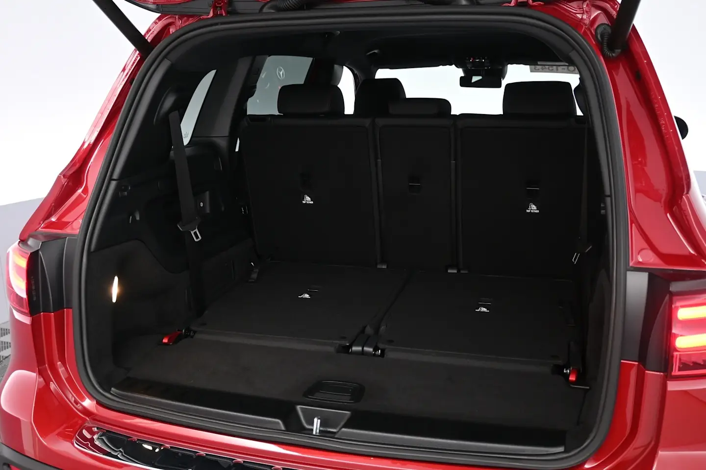 Car Image - 2Nfziu1VwiOc6Bh464ES4F