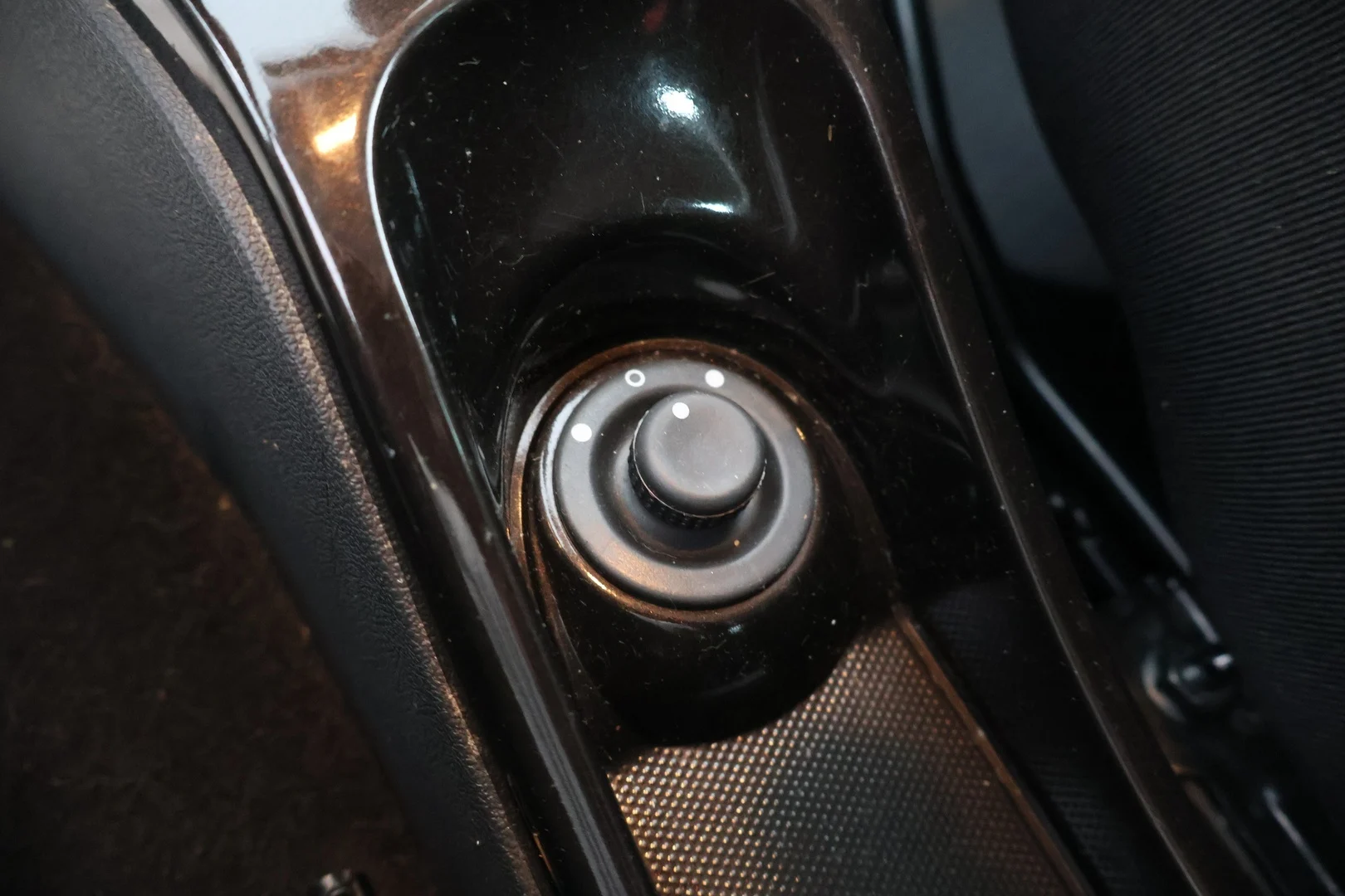 Car Image - CnXe0pq6DG8DyMIPfkCna