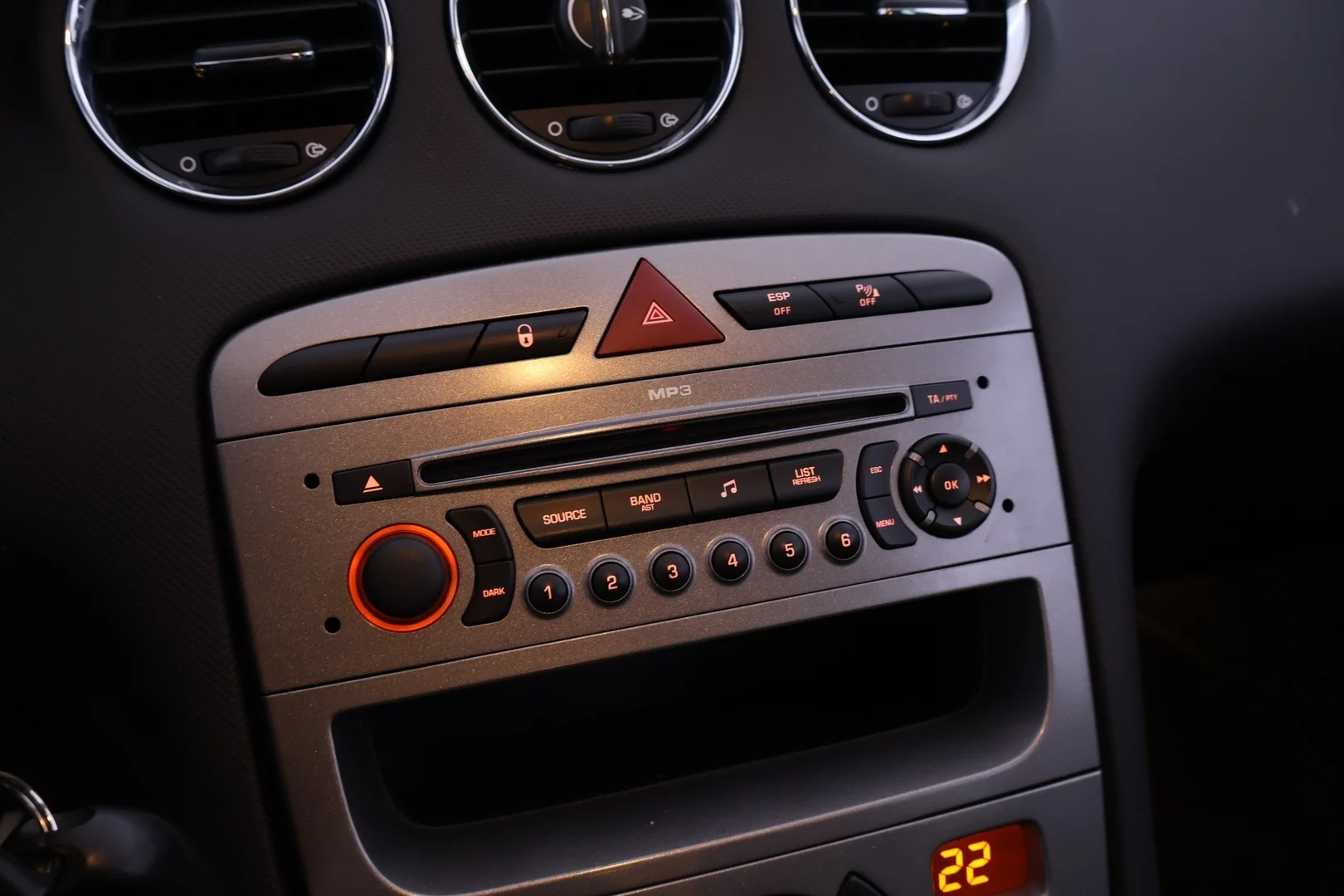Car Image - 6Fytkpv7aDrxFU48bBMcz