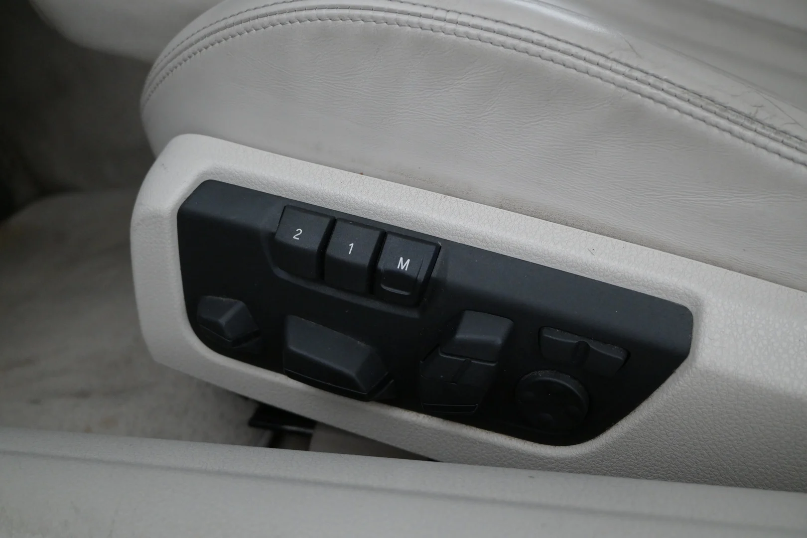 Car Image - 4sQgBDSMBb8rvOukDy7kPw