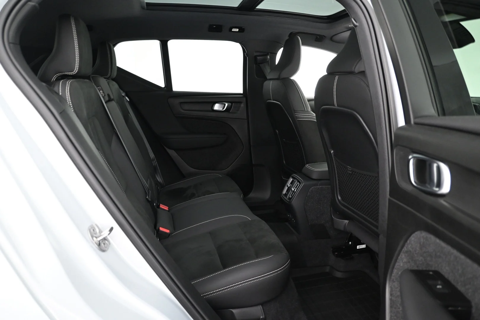 Car Image - TidVy4oa3LPgbTWZt4gmw