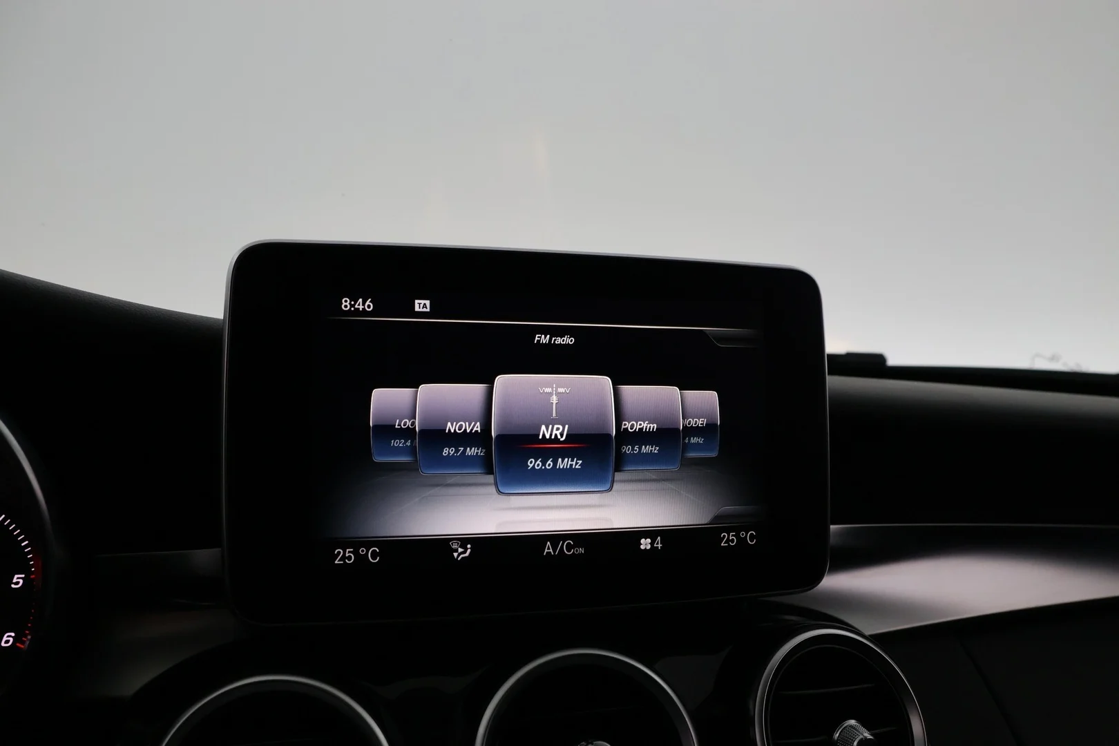 Car Image - 7pFAVCjzOAs8F6MB7gEWs0