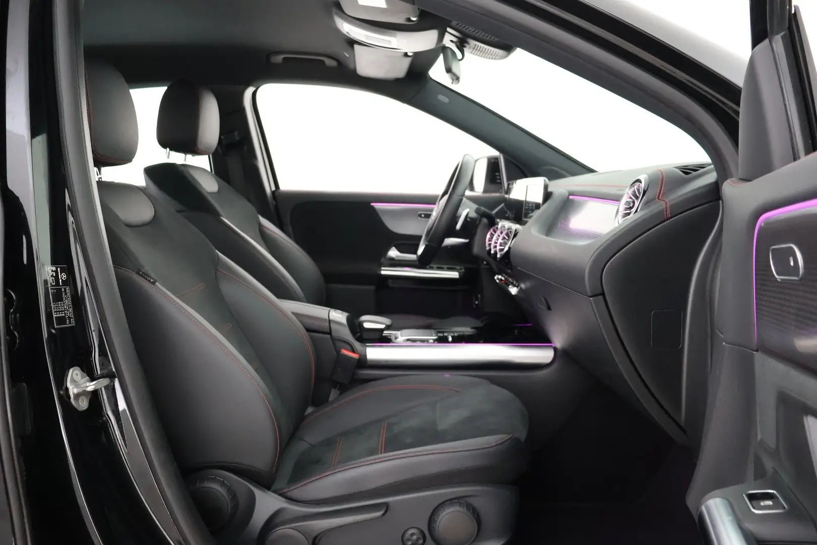 Car Image - 3ZDpOqvQDpwuSDrijrTvIJ