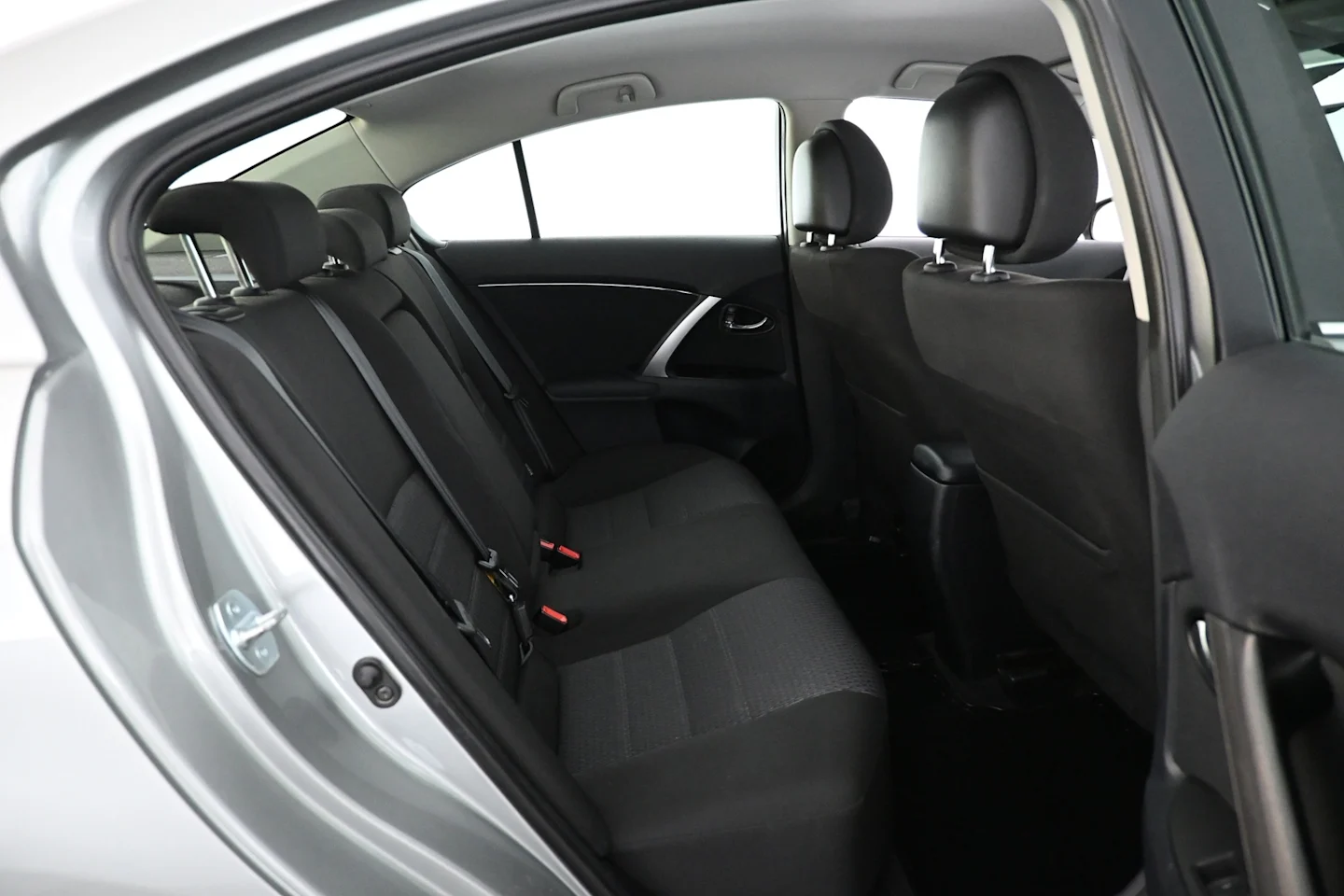 Car Image - 6ys6WQpthZZ5JMpSljBnM3