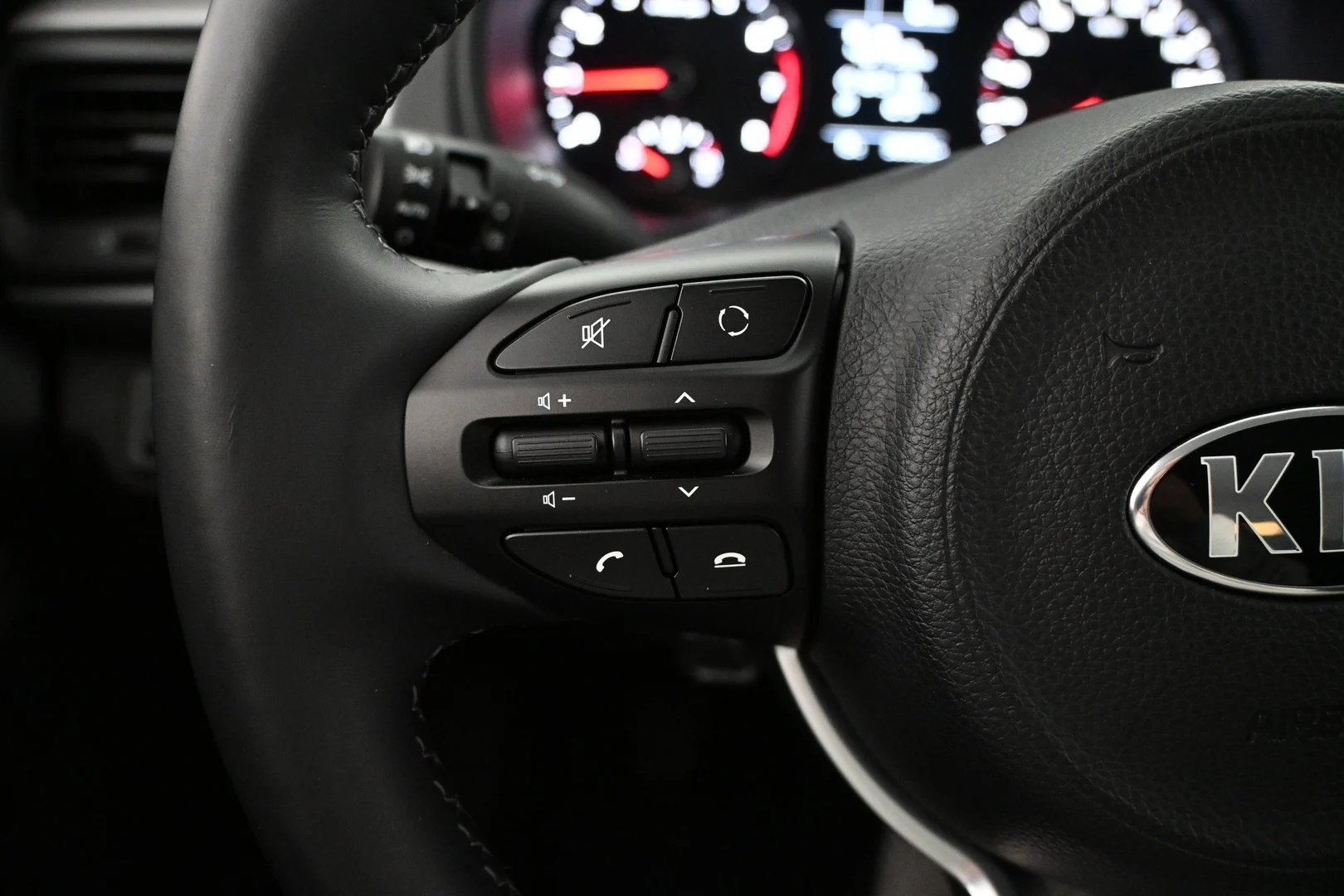 Car Image - 7MmIH69vMyIcCCtVjAOViT