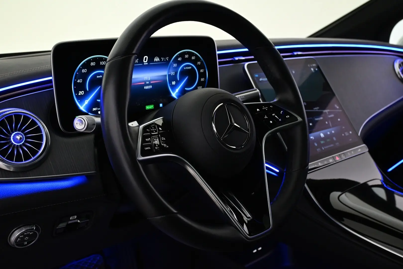 Car Image - 6afQIfPtVnn6aPHsQJ5lnu