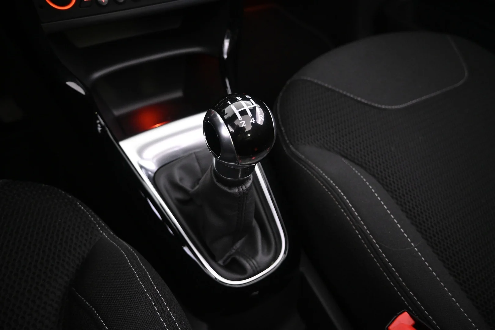 Car Image - xqlHiyB3ajRM6RiQARzM0