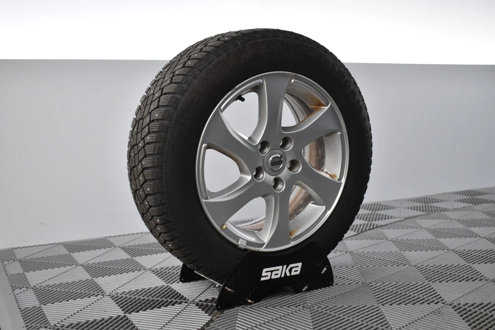 Car Image - 2HrBfaRg4gGGvfdtc3GHOh