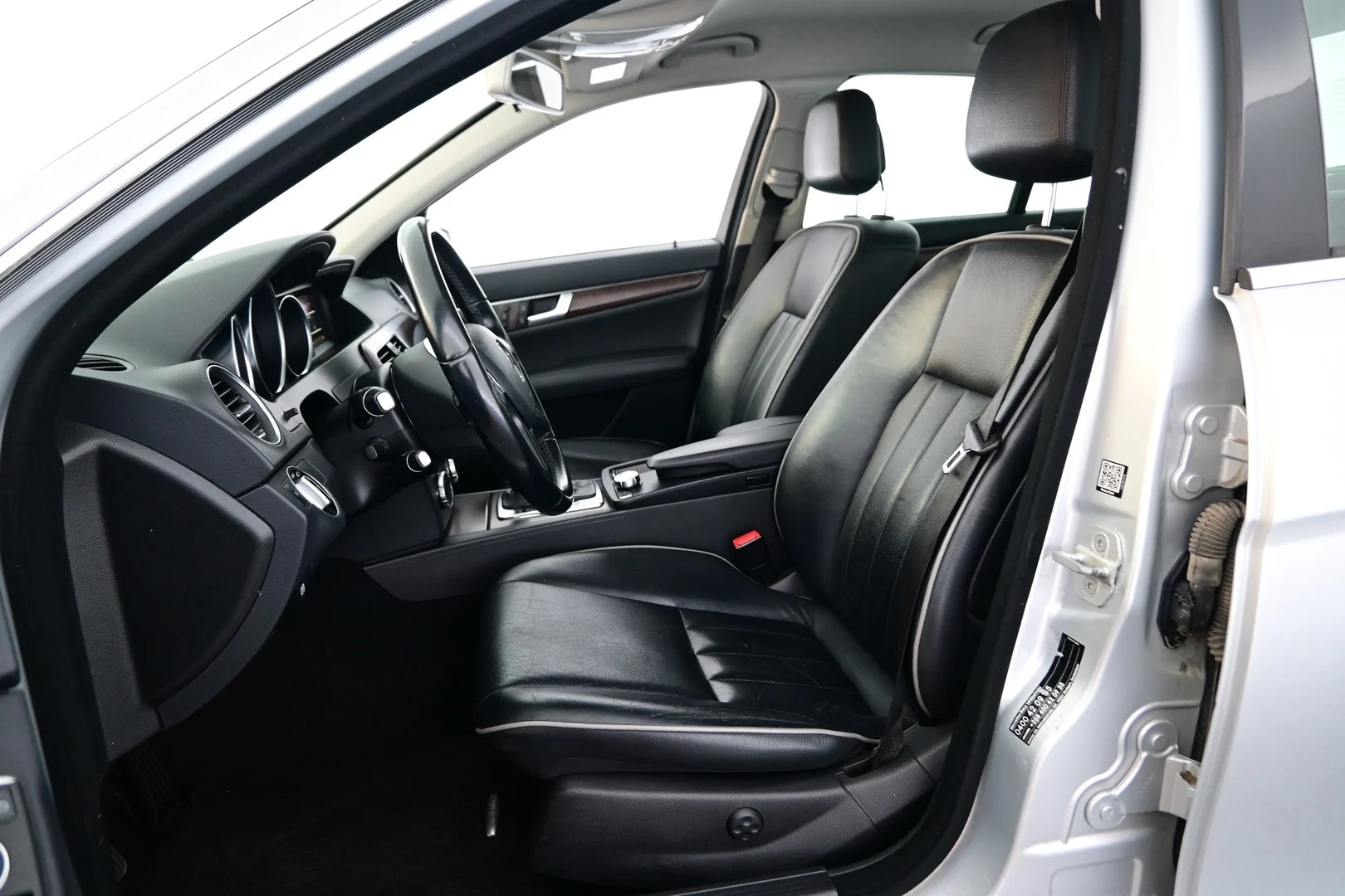 Car Image - 4ZQG9P2fOsITrXa26VBK7J