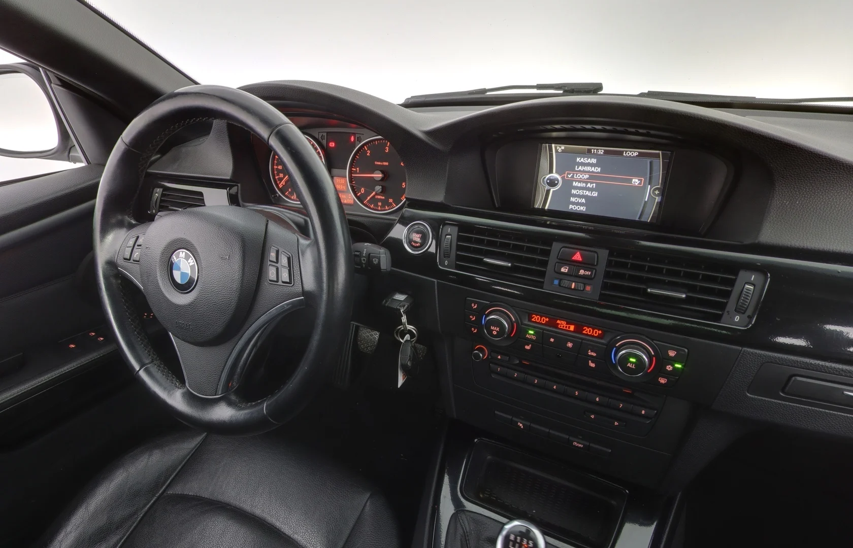 Car Image - 7Gk9fYedStegE5u9fXFx8S