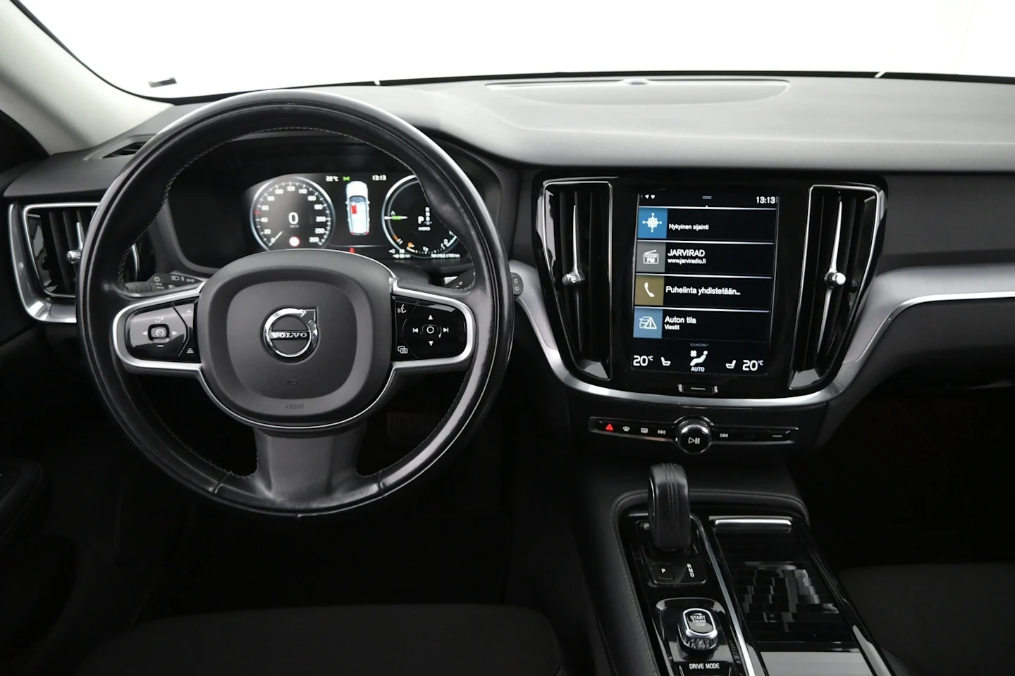Car Image - uDDOUX4sCfxrj5MZD8XOL